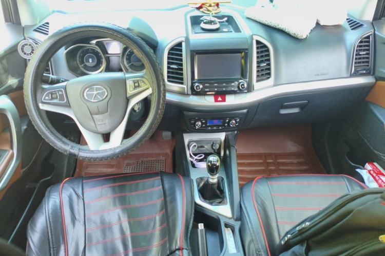 Used JAC Group Refine S3 2014 1.5L Manual Luxury Smart Model Center Console