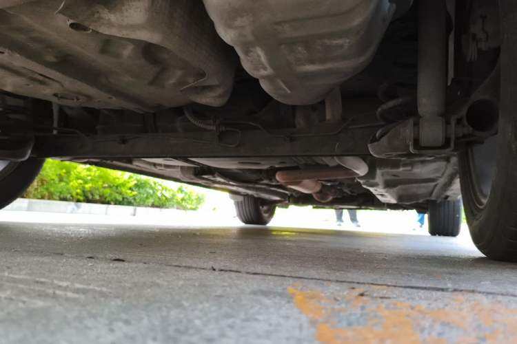 Used JAC Group Refine S3 2014 1.5L Manual Luxury Smart Model Chassis Rear Right