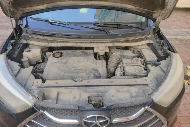 Used JAC Group Refine S3 2014 1.5L Manual Luxury Smart Model Engine Bay