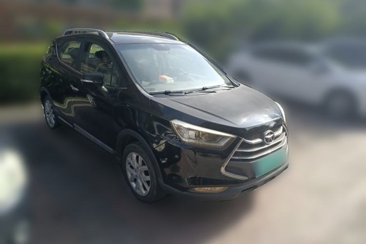 Used JAC Group Refine S3 2014 1.5L Manual Luxury Smart Model Front Right 45 Deg