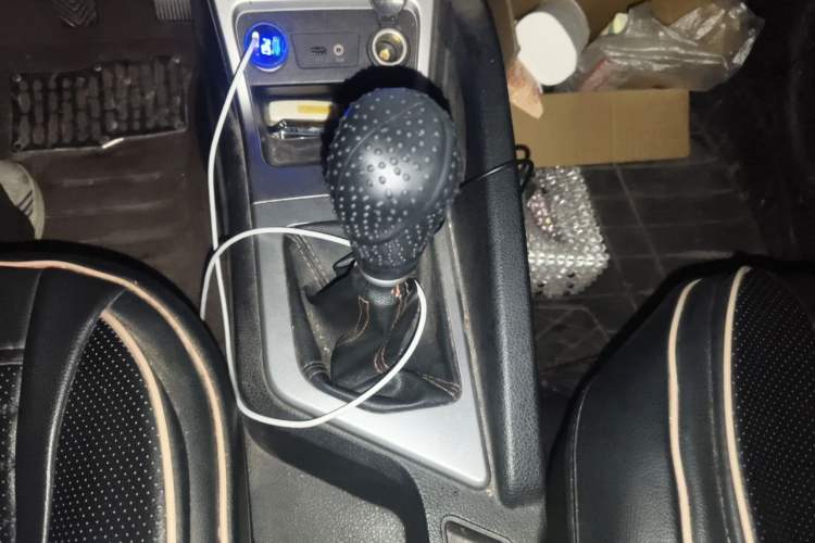 Used JAC Group Refine S3 2014 1.5L Manual Luxury Smart Model Gear Lever