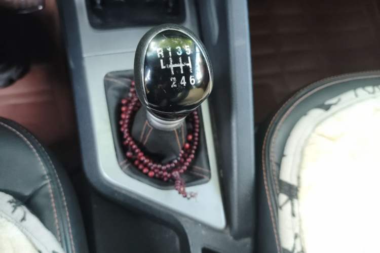 Used JAC Group Refine S3 2014 1.5L Manual Luxury Smart Model Gear Lever