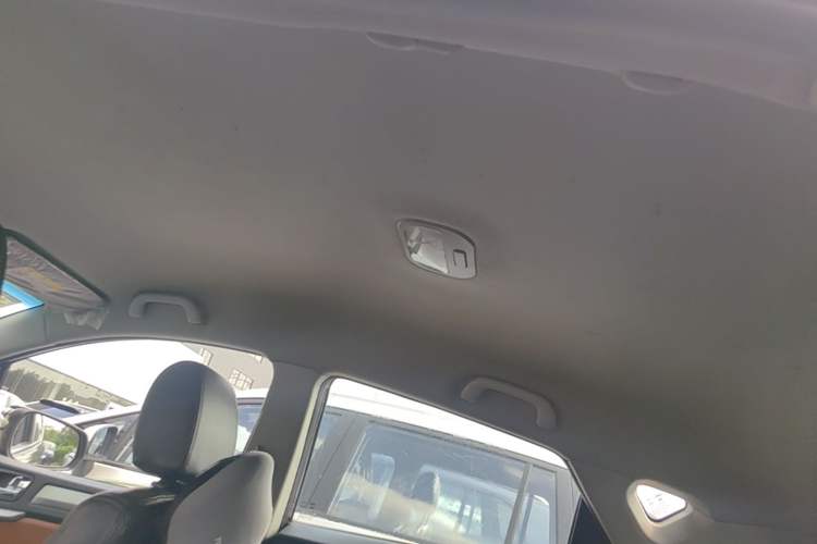 Used JAC Group Refine S3 2014 1.5L CVT Luxury Smart Model Headliner