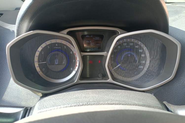 Used JAC Group Refine S3 2014 1.5L Manual Luxury Smart Model Instrument Cluster
