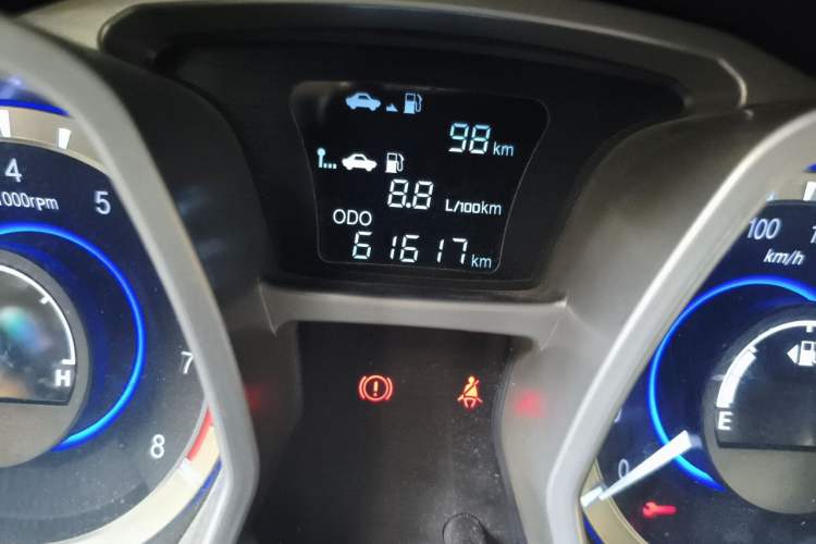 Used JAC Group Refine S3 2014 1.5L Manual Luxury Smart Model Odometer Close Up