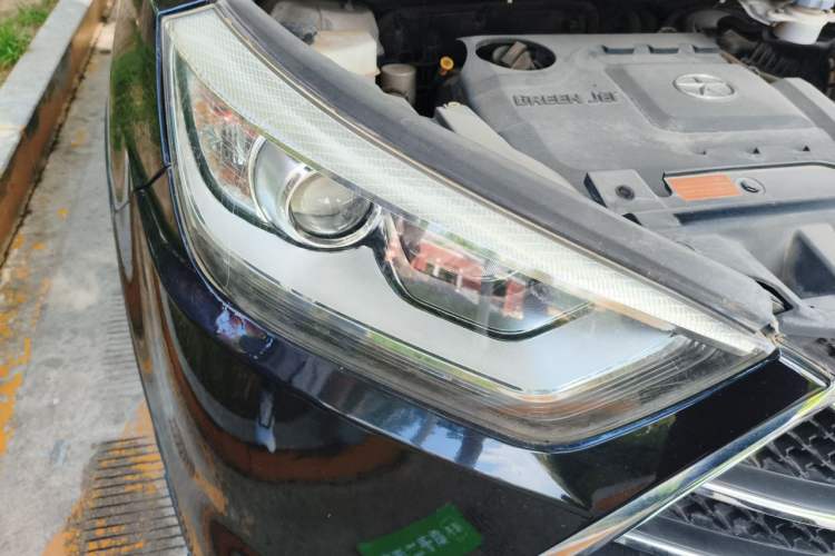 Used JAC Group Refine S3 2014 1.5L Manual Luxury Smart Model Right Front Headlight