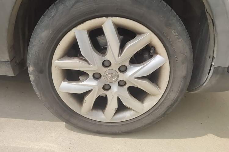 Used JAC Group Refine S3 2014 1.5L CVT Luxury Smart Model Right Front Wheel Hub