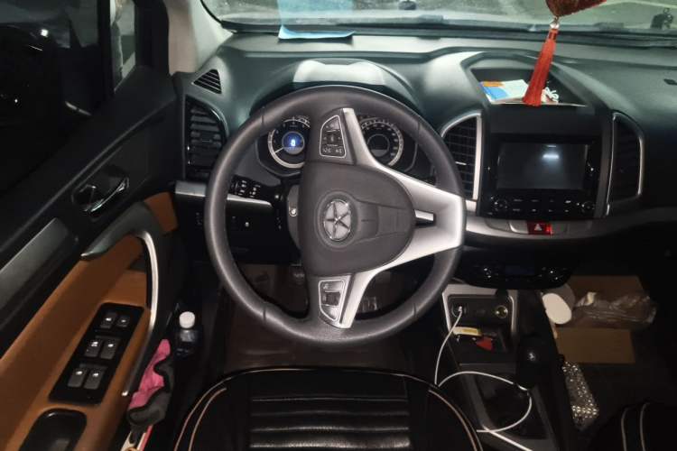 Used JAC Group Refine S3 2014 1.5L Manual Luxury Smart Model Steering Wheel