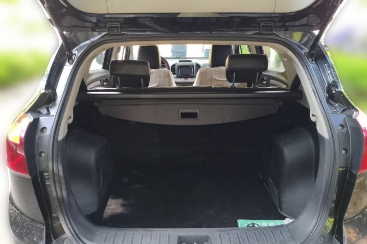 Used JAC Group Refine S3 2014 1.5L Manual Luxury Smart Model Trunk