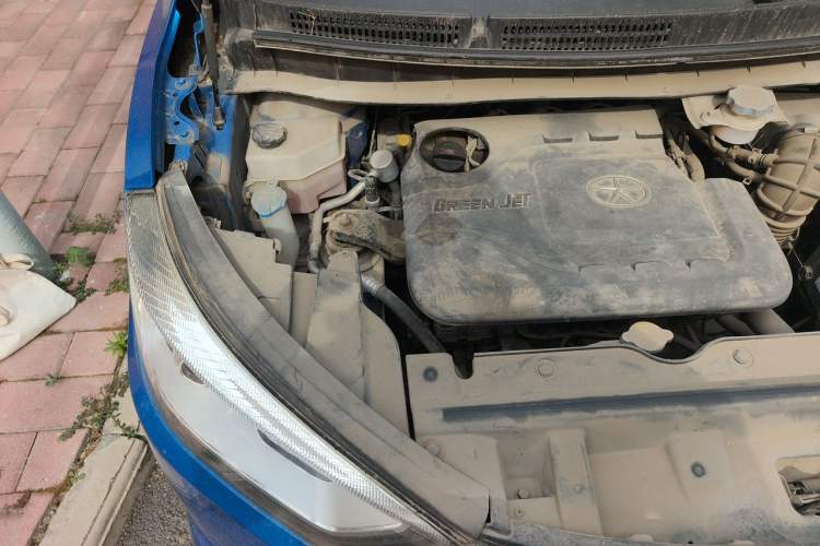 Used JAC Group Refine S3 2014 1.5L CVT Luxury Smart Model Engine Bay Right