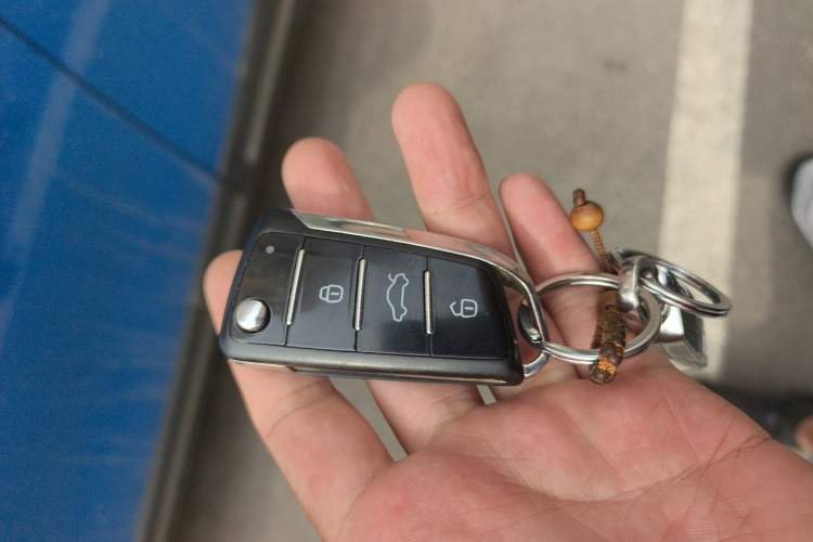 Used JAC Group Refine S3 2014 1.5L CVT Luxury Smart Model Vehicle Key