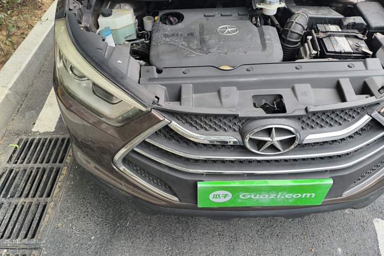 Used JAC Group Refine S3 2014 1.5L Manual Luxury Smart Model Engine Bay Right
