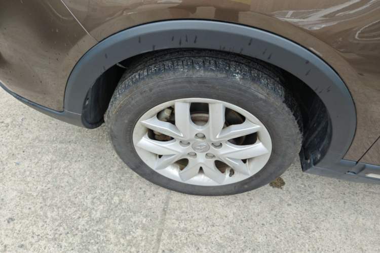 Used JAC Group Refine S3 2014 1.5L CVT Luxury Smart Model Left Front Wheel Hub