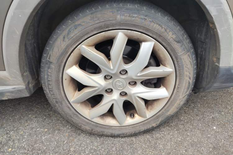 Used JAC Group Refine S3 2014 1.5L CVT Luxury Smart Model Right Front Wheel Hub