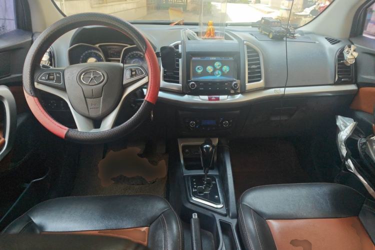 Used JAC Group Refine S3 2014 1.5L CVT Luxury Smart Model Center Console