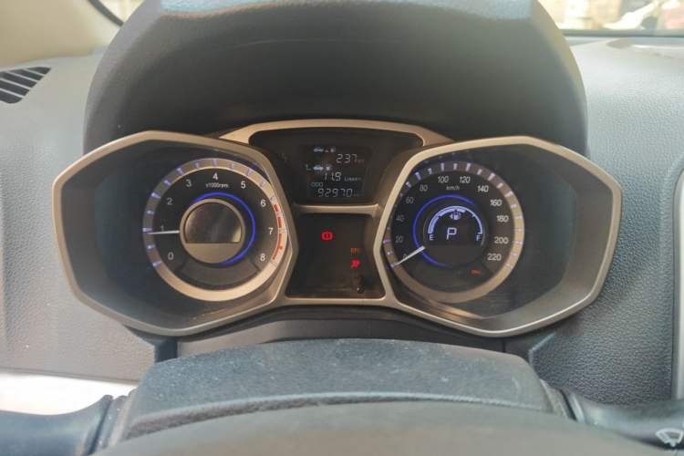 Used JAC Group Refine S3 2014 1.5L CVT Luxury Smart Model Instrument Cluster