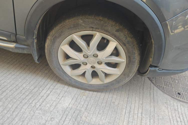 Used JAC Group Refine S3 2014 1.5L CVT Luxury Smart Model Right Front Wheel Hub