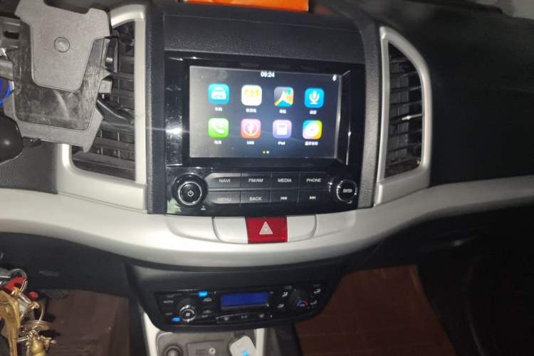 Used JAC Group Refine S3 2014 1.5L Manual Luxury Smart Model Audio And AC Panel