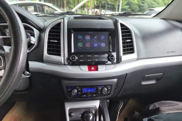 Used JAC Group Refine S3 2014 1.5L CVT Luxury Smart Model Audio And AC Panel