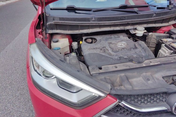 Used JAC Group Refine S3 2014 1.5L Manual Luxury Smart Model Engine Bay Right