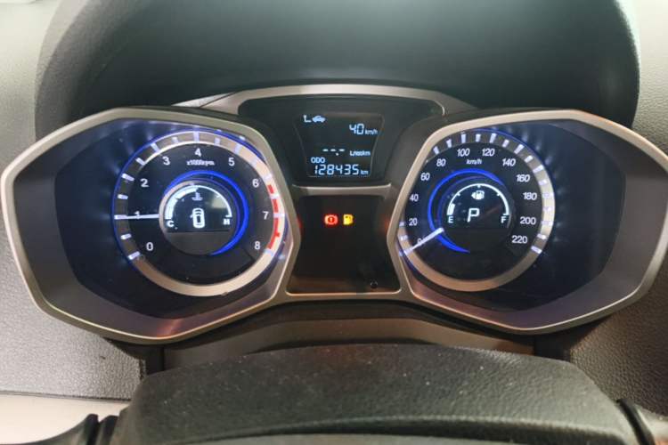 Used JAC Group Refine S3 2014 1.5L CVT Luxury Smart Model Instrument Cluster