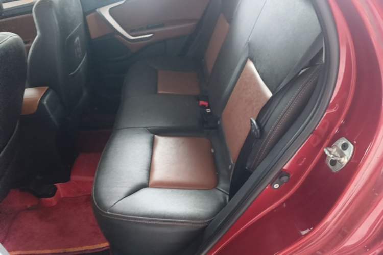 Used JAC Group Refine S3 2014 1.5L CVT Luxury Smart Model Left Rear Seat
