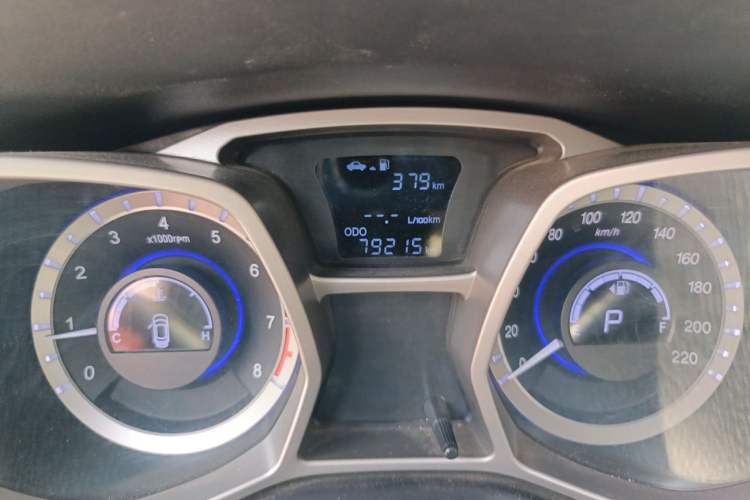 Used JAC Group Refine S3 2014 1.5L CVT Luxury Smart Model Odometer Close Up
