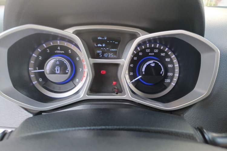 Used JAC Group Refine S3 2014 1.5L Manual Luxury Smart Model Odometer Close Up