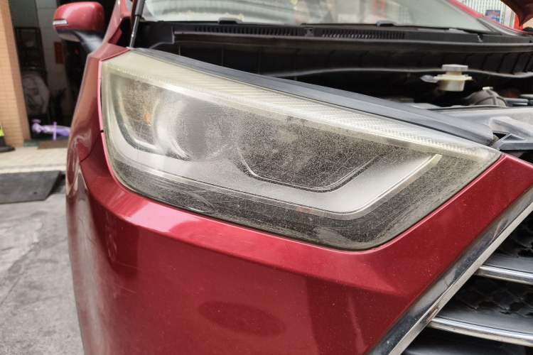 Used JAC Group Refine S3 2014 1.5L CVT Luxury Smart Model Right Front Headlight