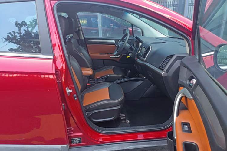 Used JAC Group Refine S3 2014 1.5L CVT Luxury Smart Model Right Front Seat