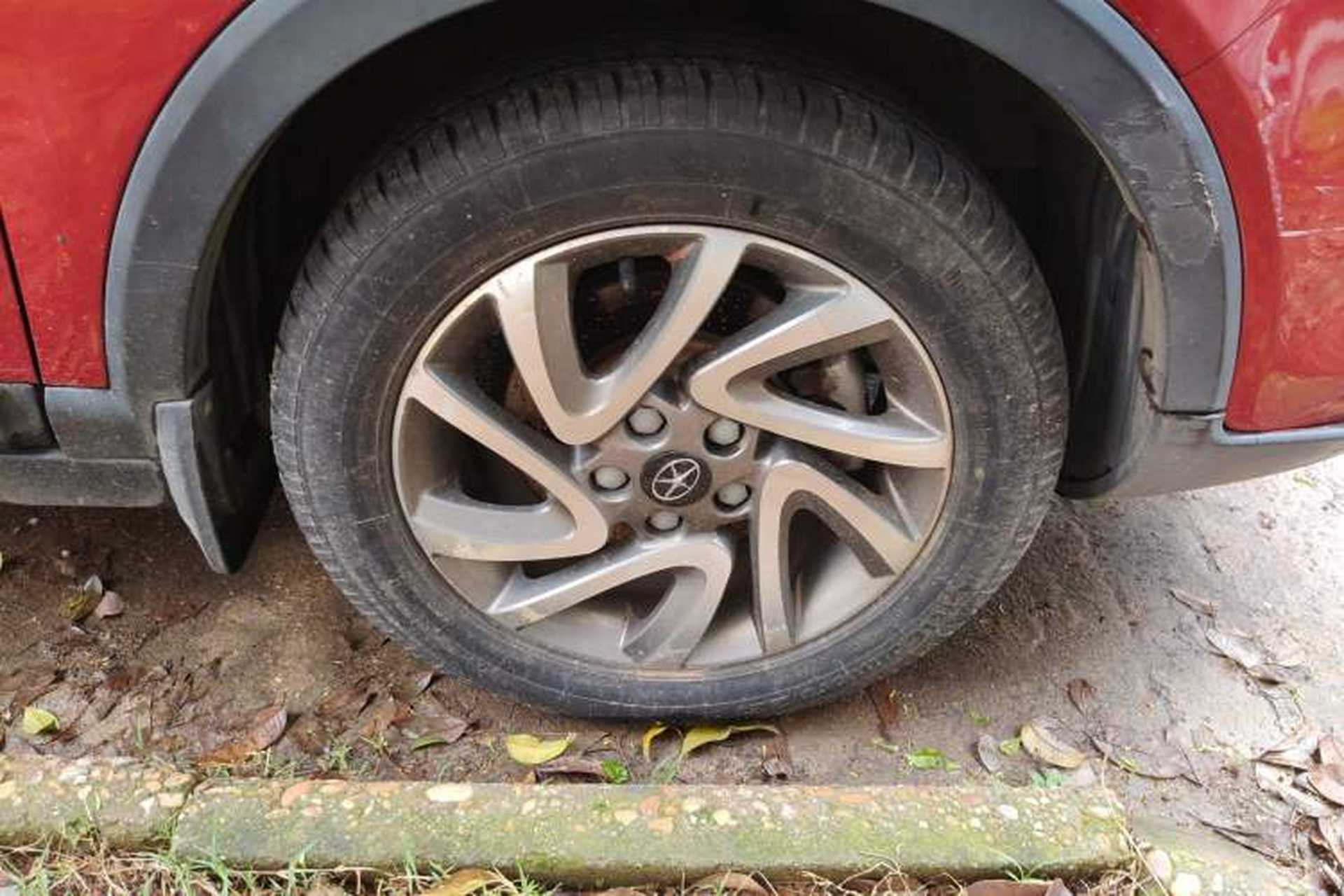Used JAC Group Refine S3 2014 1.5L CVT Luxury Smart Model Right Front Wheel Hub