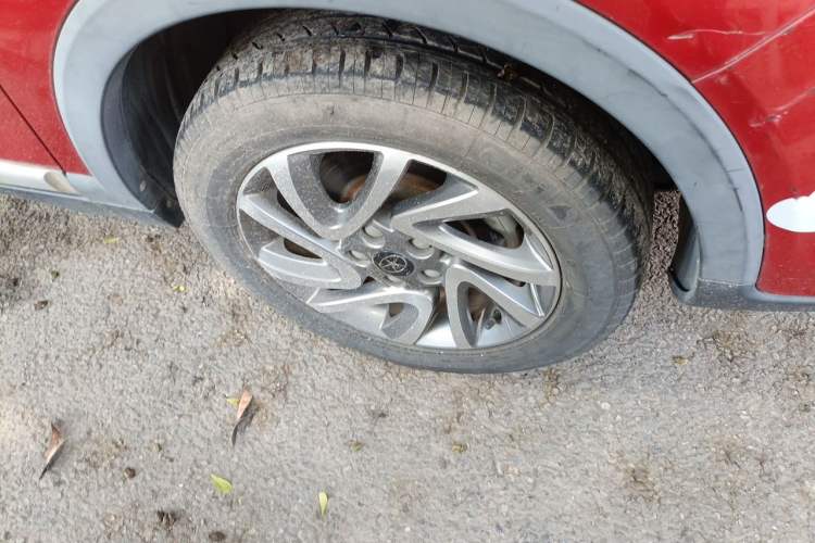 Used JAC Group Refine S3 2014 1.5L Manual Luxury Smart Model Right Front Wheel Hub