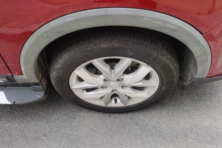 Used JAC Group Refine S3 2014 1.5L Manual Luxury Smart Model Right Front Wheel Hub