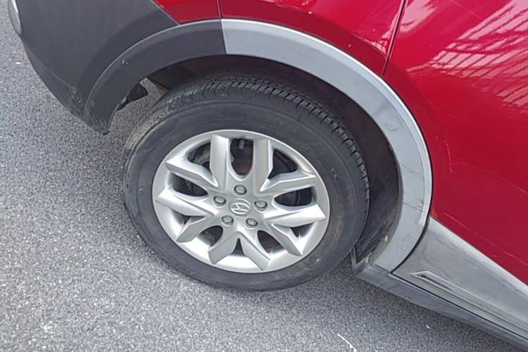 Used JAC Group Refine S3 2014 1.5L CVT Luxury Smart Model Right Rear Wheel Hub