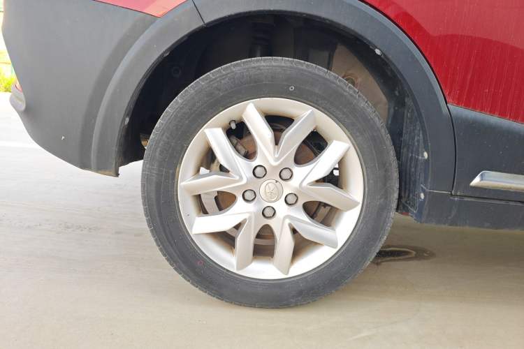 Used JAC Group Refine S3 2014 1.5L Manual Luxury Model Right Rear Wheel Hub