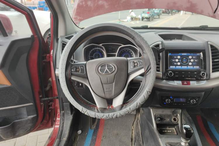 Used JAC Group Refine S3 2014 1.5L Manual Luxury Smart Model Steering Wheel