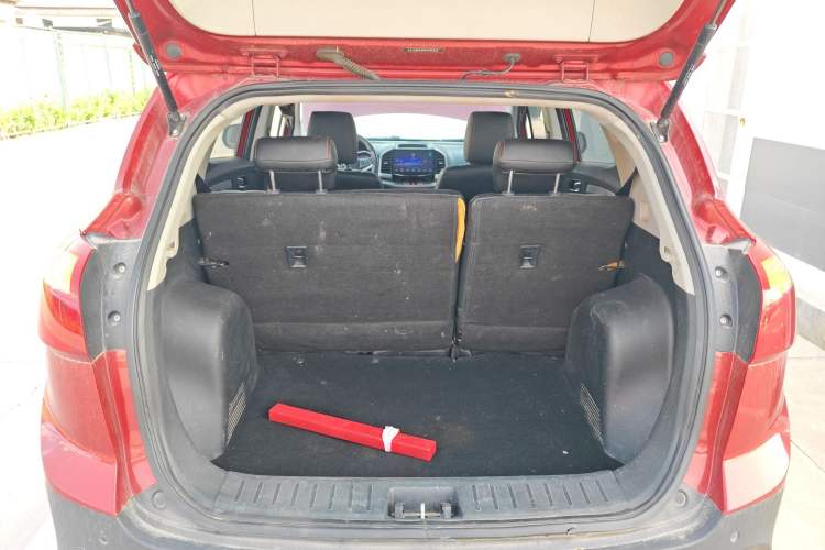 Used JAC Group Refine S3 2014 1.5L Manual Luxury Model Trunk