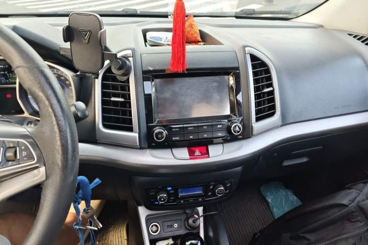 Used JAC Group Refine S3 2014 1.5L CVT Luxury Smart Model Audio And AC Panel
