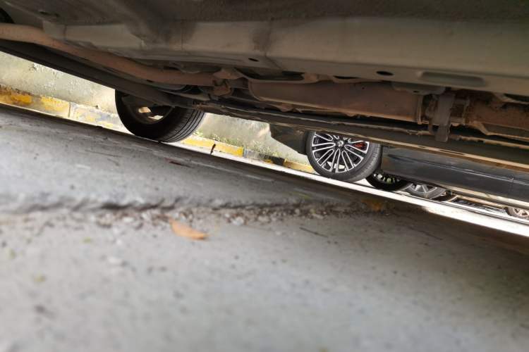 Used JAC Group Refine S3 2014 1.5L CVT Luxury Smart Model Chassis Front Right