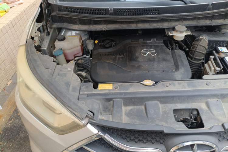 Used JAC Group Refine S3 2014 1.5L Manual Luxury Smart Model Engine Bay Right