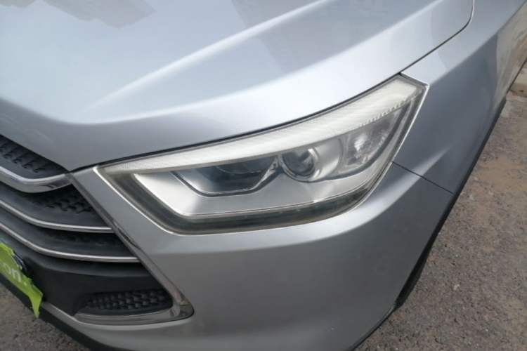 Used JAC Group Refine S3 2014 1.5L Manual Luxury Smart Model Left Front Headlight