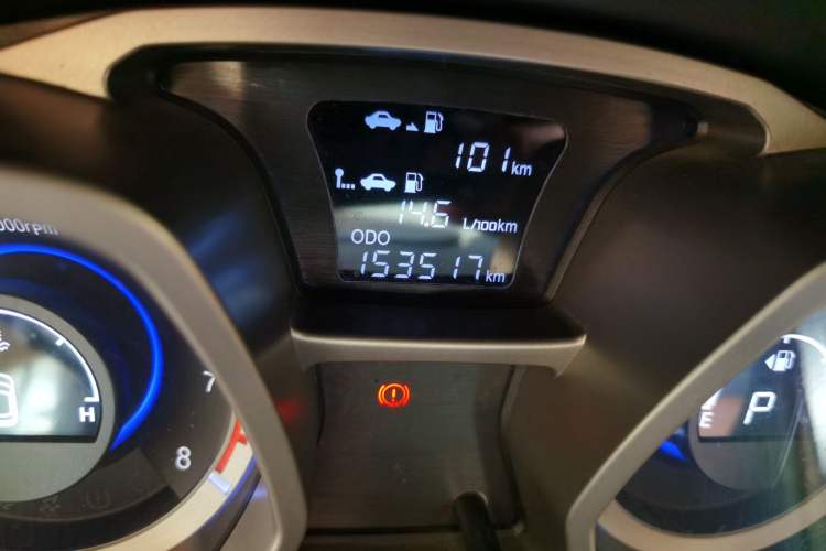 Used JAC Group Refine S3 2014 1.5L CVT Luxury Smart Model Odometer Close Up