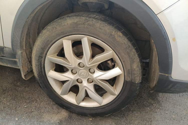 Used JAC Group Refine S3 2014 1.5L Manual Luxury Smart Model Right Front Wheel Hub