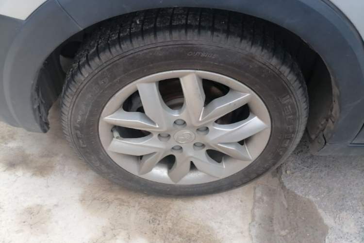 Used JAC Group Refine S3 2014 1.5L Manual Luxury Smart Model Right Rear Wheel Hub