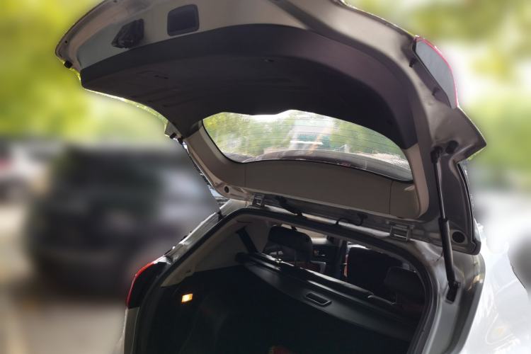 Used JAC Group Refine S3 2014 1.5L CVT Luxury Smart Model Trunk