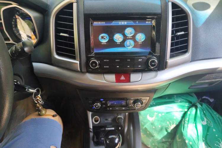 Used JAC Group Refine S3 2014 1.5L CVT Luxury Smart Model Audio And AC Panel