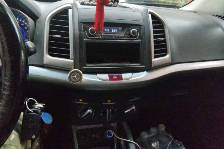 Used JAC Group Refine S3 2014 1.5L Manual Luxury Model Audio And AC Panel