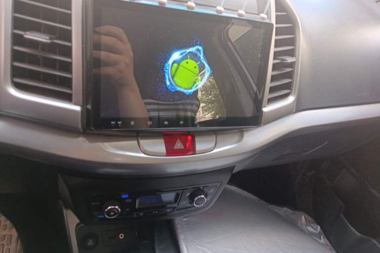 Used JAC Group Refine S3 2014 1.5L Manual Luxury Smart Model Audio And AC Panel