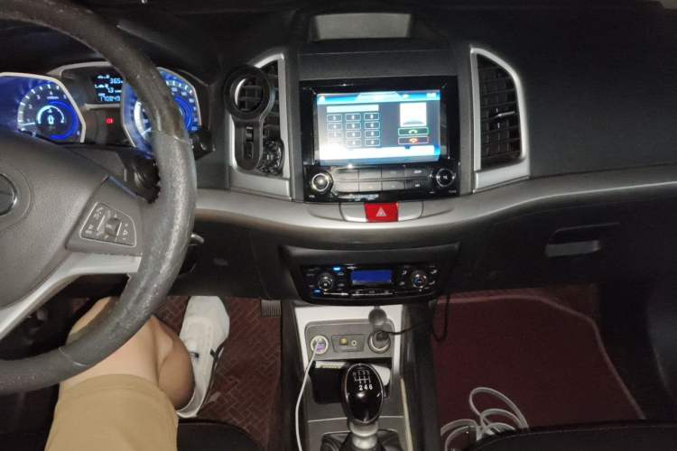 Used JAC Group Refine S3 2014 1.5L Manual Luxury Smart Model Audio And AC Panel