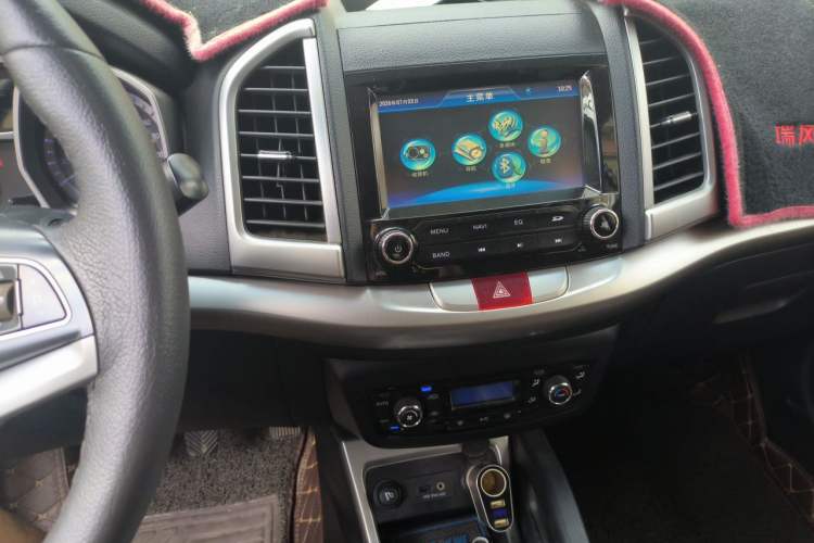 Used JAC Group Refine S3 2014 1.5L Manual Luxury Smart Model Audio And AC Panel
